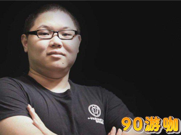 英雄联盟主播PDD家境揭秘：他真的是富二代吗？